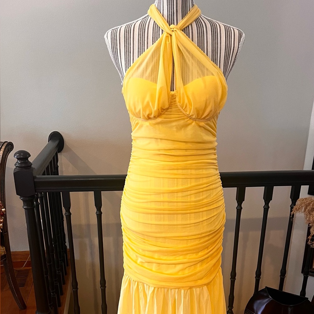 Chic Strapless Yellow Dress - Picture 6 of 12
